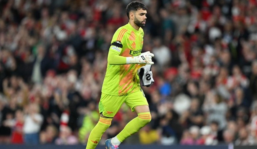 David Raya tin rằng Arsenal sẽ lội ngược dòng trước PSG trong trận lượt về.