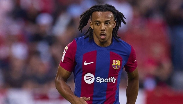 Jules Kounde mục tiêu chuyển nhượng hàng đầu của Arsenal