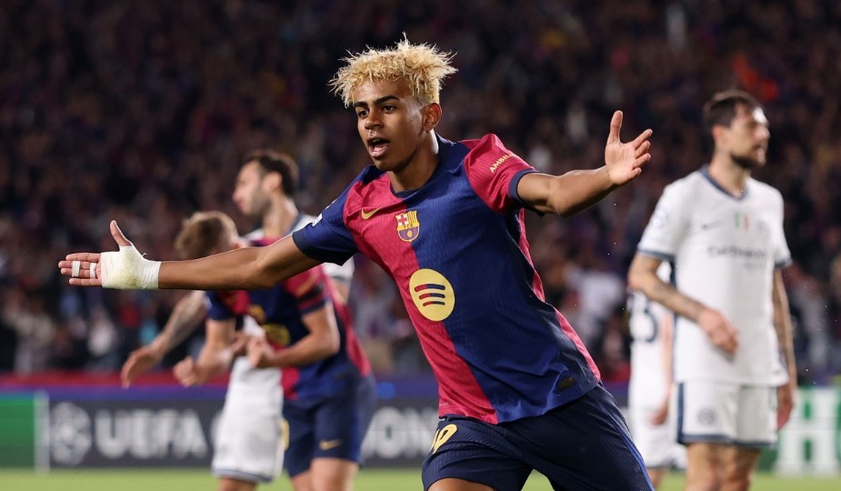 Lamine Yamal ghi bàn và liên tục tạo ra những pha bóng nguy hiểm, trở thành điểm sáng lớn nhất của Barcelona.