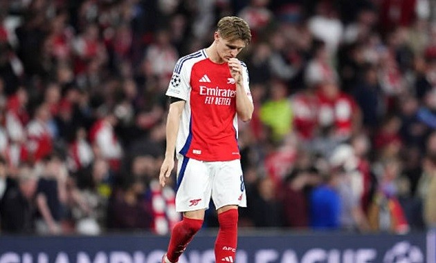 Odegaard đã chơi dưới sức trước PSG.