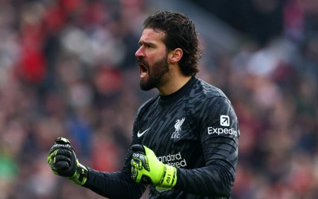 Thủ thành Alisson Becker sẵn sàng gia hạn hợp đồng với Liverpool, chấm dứt mọi đồn đoán chuyển nhượng.