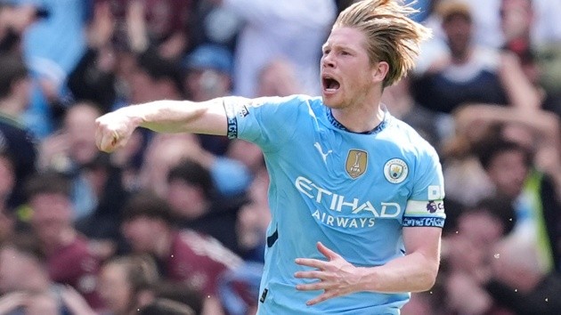 Tương lai De Bruyne khó đoán.