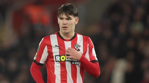Tyler Dibling, tài năng trẻ của Southampton, được đánh giá là một trong những cầu thủ trẻ triển vọng nhất của bóng đá Anh hiện tại.