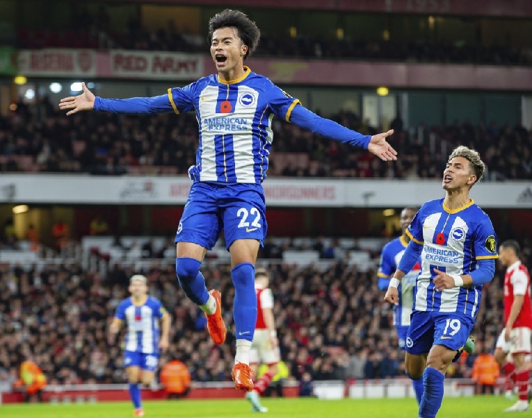 Kaoru Mitoma trong màu áo Brighton, cầu thủ mà Al Nassr đã thất bại trong nỗ lực chiêu mộ với mức giá 95 triệu euro