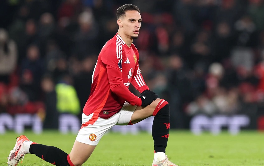 Antony tiền đạo Manchester United chuẩn bị kiểm tra y tế trước khi hoàn tất hợp đồng cho mượn với Real Betis