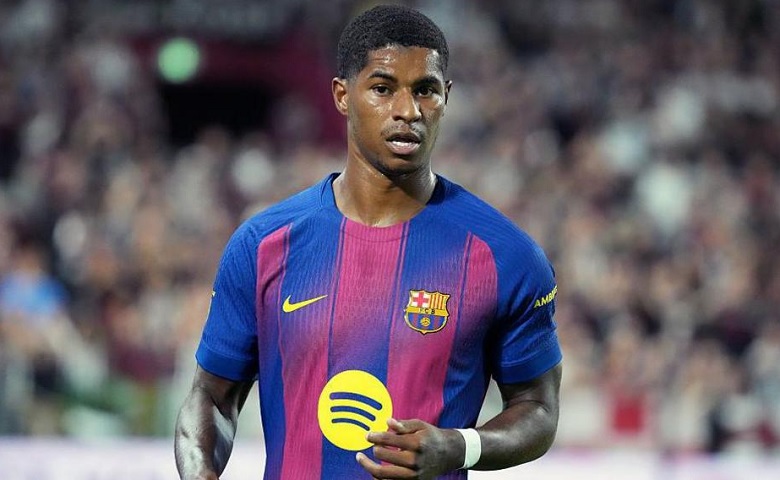 Marcus Rashford khoác áo Barcelona đang đối mặt nguy cơ bị trả về Manchester United sớm do phong độ mờ nhạt tại La Liga.