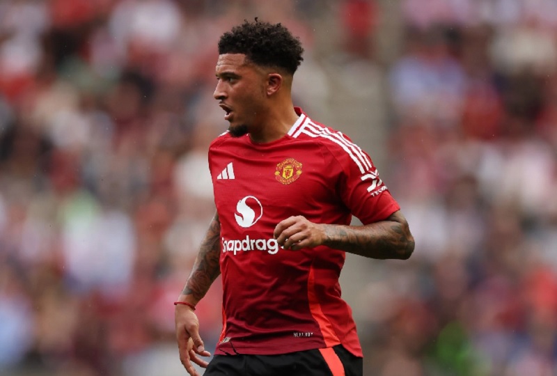 Jadon Sancho trong màu áo Chelsea có thể trở lại MU nếu không cải thiện phong độ, liên quan đến điều khoản 5 triệu bảng