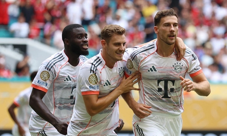 Cầu thủ Bayern Munich ăn mừng bàn thắng vào lưới Flamengo tại Club World Cup 2025