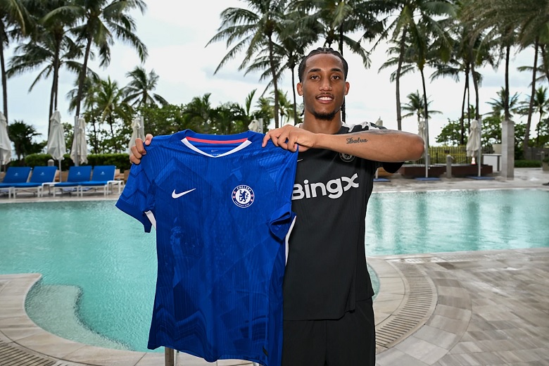 Tiền đạo Joao Pedro chính thức ra mắt Chelsea với bản hợp đồng trị giá 60 triệu bảng từ Brighton, sẵn sàng cho FIFA Club World Cup 2025.