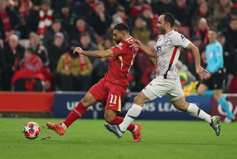 Các cầu thủ Liverpool thi đấu ấn tượng trong trận thắng Lille 2-1 ở Cúp C1
