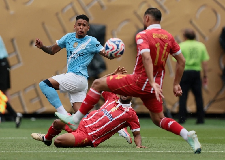 Phil Foden ăn mừng bàn thắng quan trọng, giúp Man City khởi đầu suôn sẻ tại FIFA Club World Cup