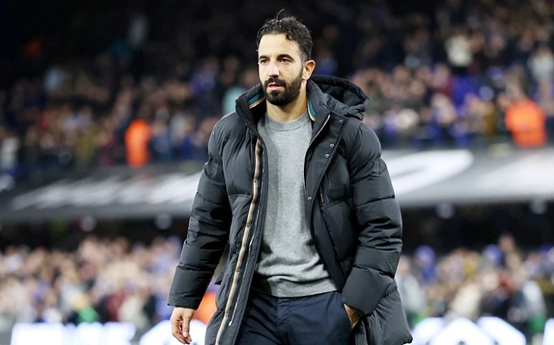 HLV Ruben Amorim truyền lửa, yêu cầu các cầu thủ MU thi đấu hết mình trước Chelsea