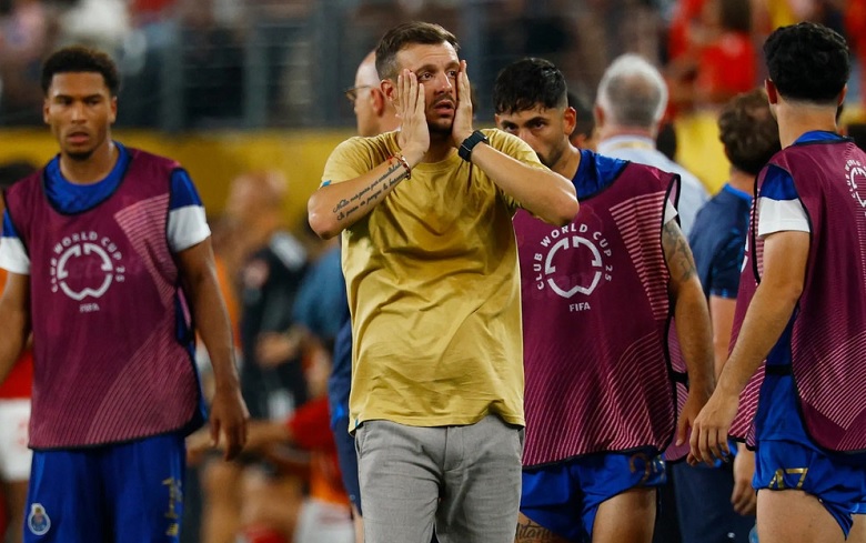 HLV Martin Anselmi chính thức bị FC Porto sa thải sau chuỗi kết quả không như ý