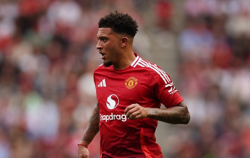 Jadon Sancho có thể trở lại Manchester United sau khi Chelsea cân nhắc hủy bỏ điều khoản mua đứt