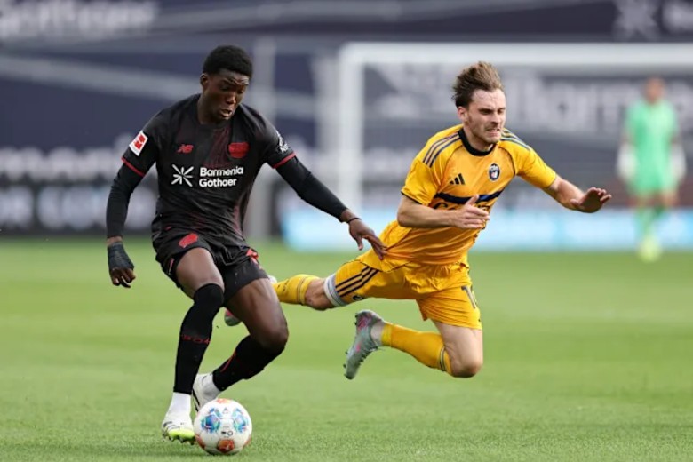 Hình ảnh trận đấu Pisa vs Udinese tại Serie A, minh họa cho nhận định và soi kèo trận đấu