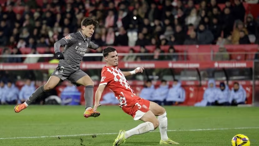 Jude Bellingham ăn mừng bàn thắng cho Real Madrid trước Girona tại La Liga