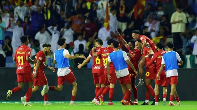 Niềm vui vỡ òa của các cầu thủ Al Qadisiya sau khi đánh bại đội bóng của Ronaldo, Al Nassr, tại Saudi Pro League