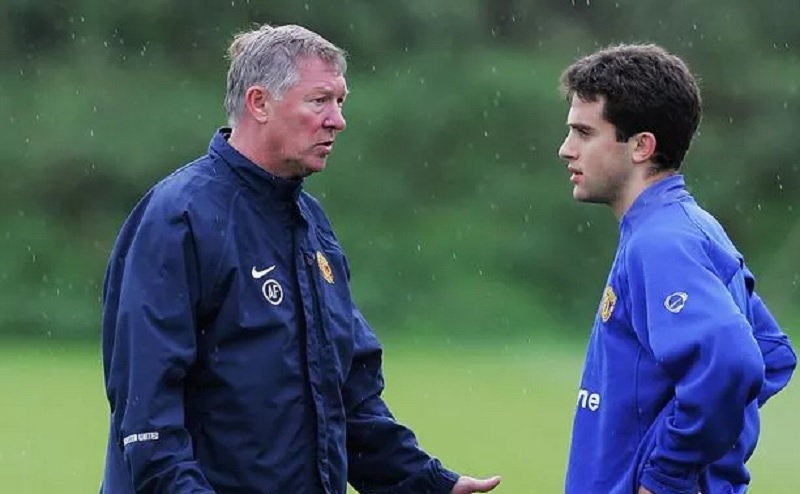 Sir Alex Ferguson và Giuseppe Rossi trong thời gian thi đấu cho Manchester United
