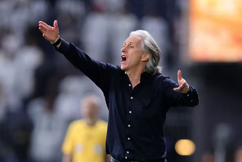 Jorge Jesus, cựu HLV của Neymar tại Al Hilal, chính thức ký hợp đồng dẫn dắt Al Nassr cùng Cristiano Ronaldo.