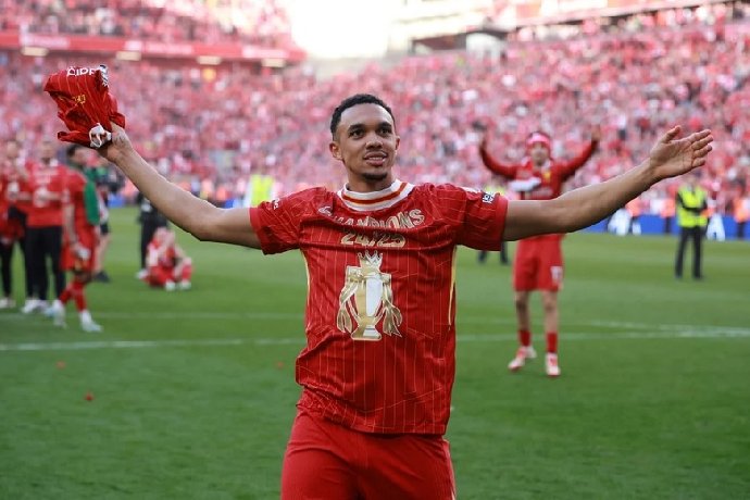 alexander-arnold-roi-liverpool-sau-2-thap-ky-gan-bo_1746442523.jpg