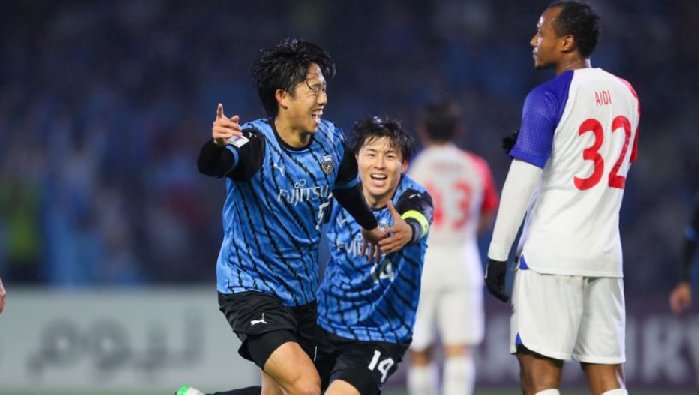 ket-qua-bong-da-hom-nay-toi-12-3-kawasaki-frontale-huy-diet-shanghai-shenhua_1741789316.jpg