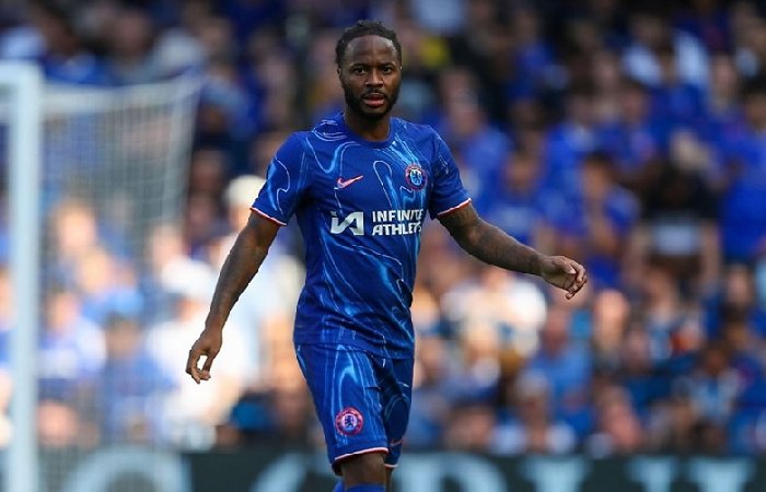sterling-khien-chelsea-dau-dau-voi-yeu-cau-boi-thuong-20-trieu-bang_1757156501.jpg